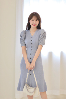 女生下面